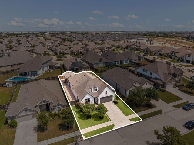 2214 Sweet Almond Drive, Fulshear, TX 77423