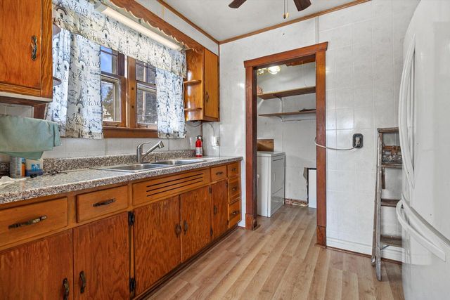 6524 244th AVENUE, Salem, WI 53168