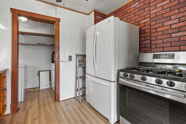 6524 244th AVENUE, Salem, WI 53168