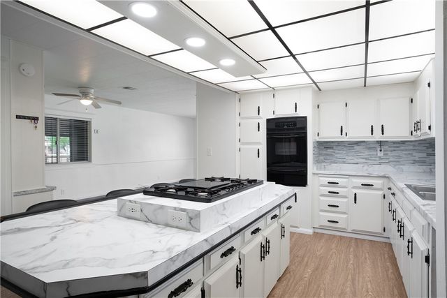 8135 S Smoketree Lane, Mohave Valley, AZ 86440