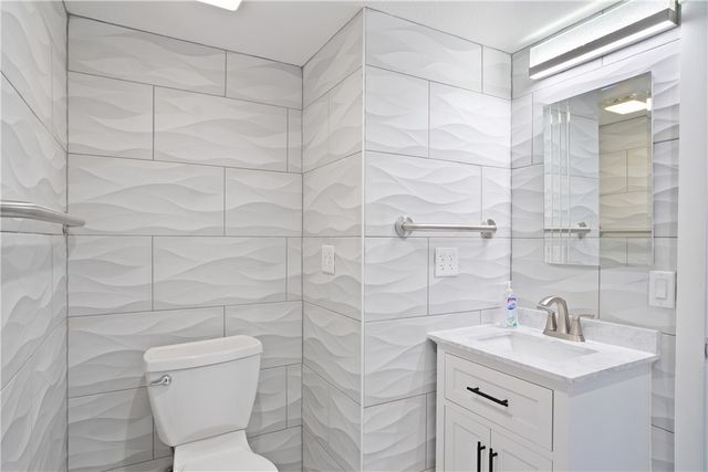 8135 S Smoketree Lane, Mohave Valley, AZ 86440