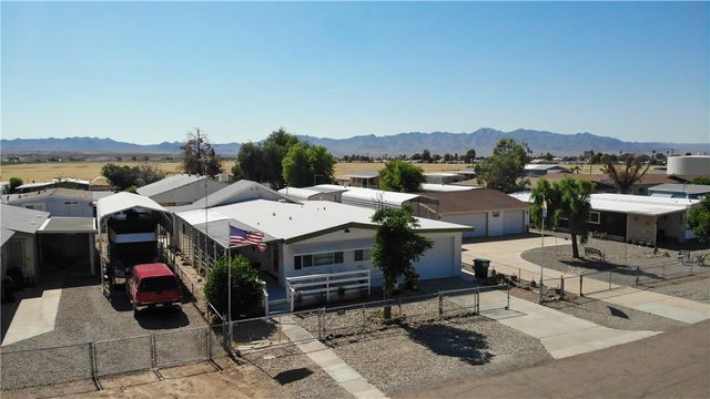 8135 S Smoketree Lane, Mohave Valley, AZ 86440