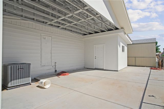 8135 S Smoketree Lane, Mohave Valley, AZ 86440