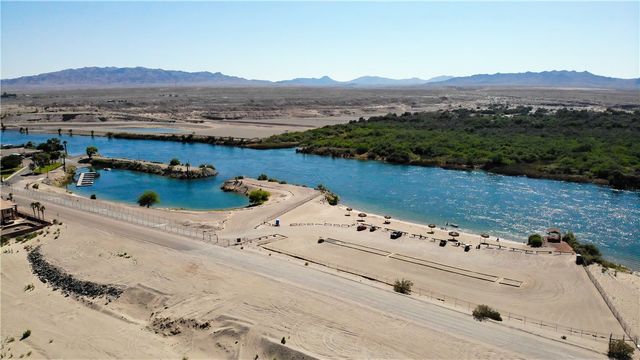 8135 S Smoketree Lane, Mohave Valley, AZ 86440