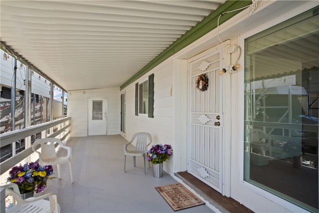 8135 S Smoketree Lane, Mohave Valley, AZ 86440