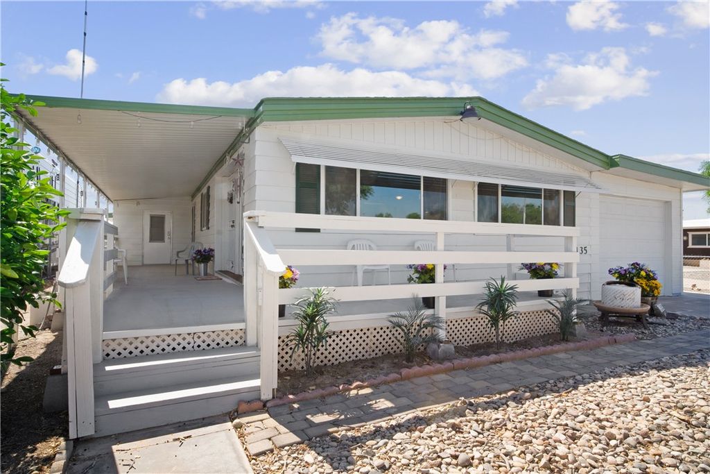 8135 S Smoketree Lane, Mohave Valley, AZ 86440