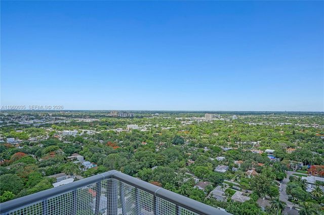 780 NE 69th St 2506, Miami, FL 33138