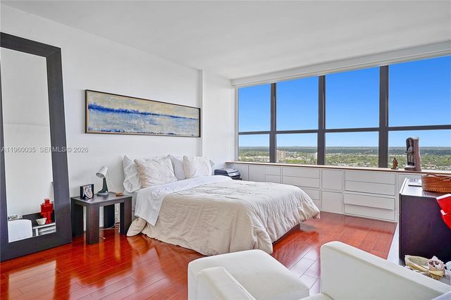 780 NE 69th St 2506, Miami, FL 33138