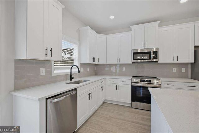 822 Glennferry Bend, Mableton, GA 30126