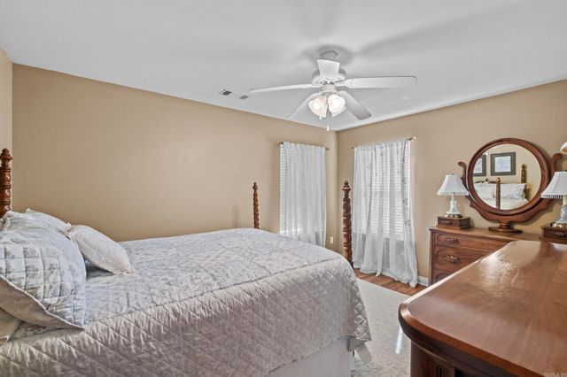 697 N Stagecoach Rd, Cabot, AR 72023