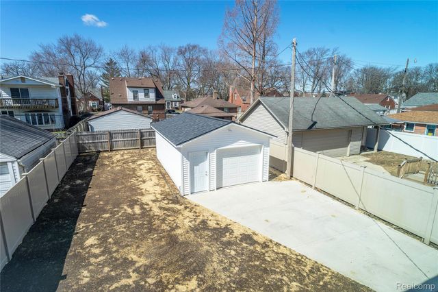 1850 21st Street, Wyandotte, MI 48192