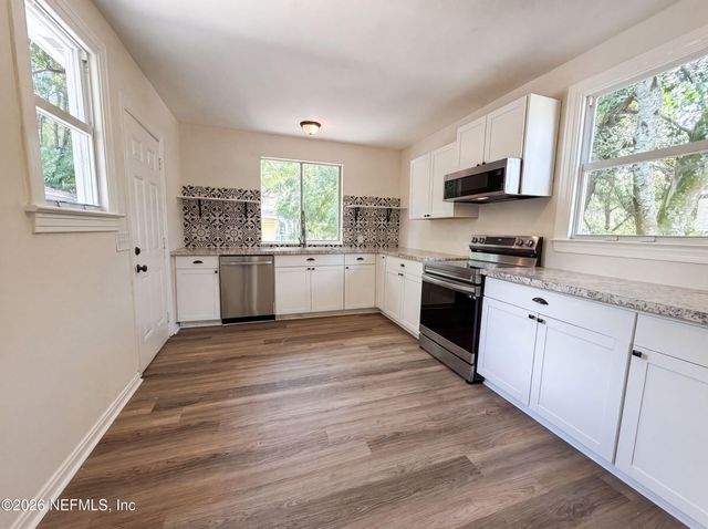 7329 WILDER Avenue, Jacksonville, FL 32208