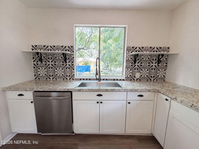 7329 WILDER Avenue, Jacksonville, FL 32208