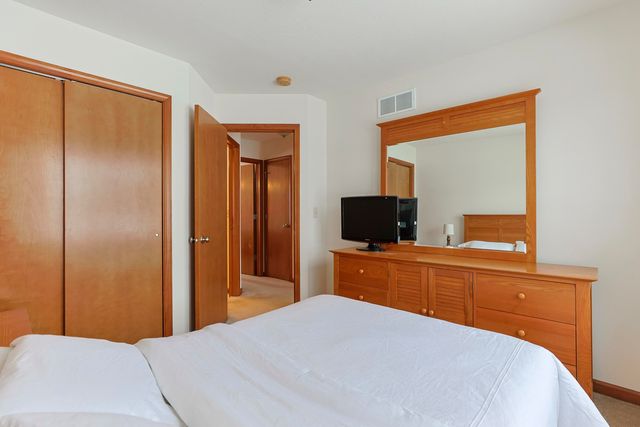 58124 Prairie Ridge Road, Goshen, IN 46528