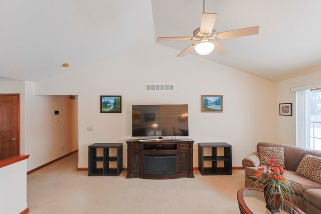 58124 Prairie Ridge Road, Goshen, IN 46528