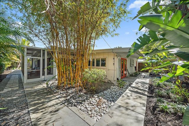 2715 VALENCIA DRIVE, Sarasota, FL 34239