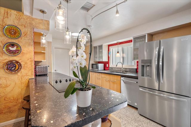 2715 VALENCIA DRIVE, Sarasota, FL 34239