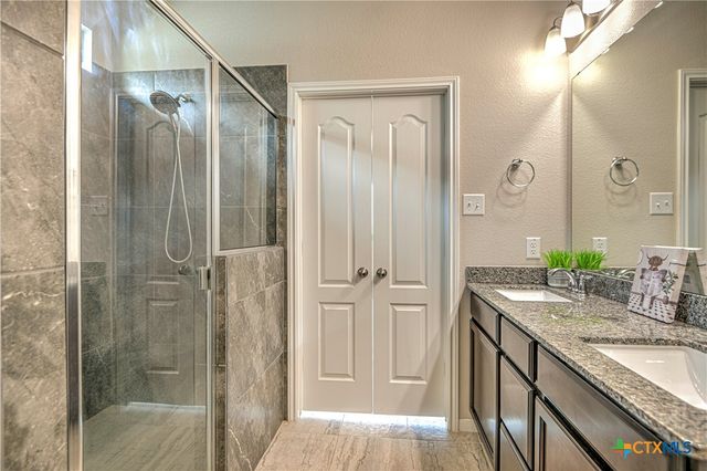 2002 Hayes Street, Temple, TX 76502