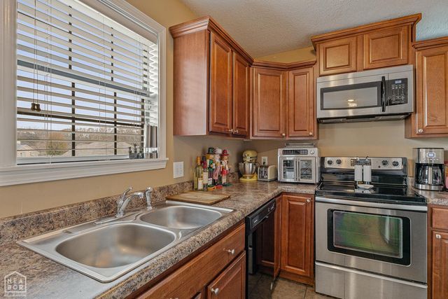 1201 Hemingway, Jonesboro, AR 72405