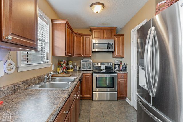 1201 Hemingway, Jonesboro, AR 72405