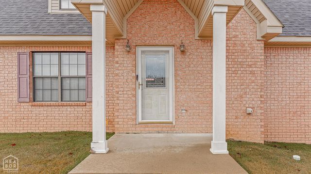 1201 Hemingway, Jonesboro, AR 72405