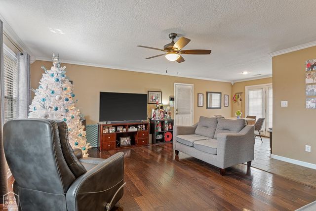 1201 Hemingway, Jonesboro, AR 72405