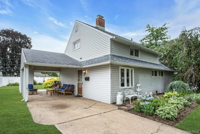 53 Elves Lane, Levittown, NY 11756