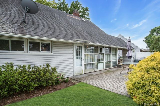 53 Elves Lane, Levittown, NY 11756