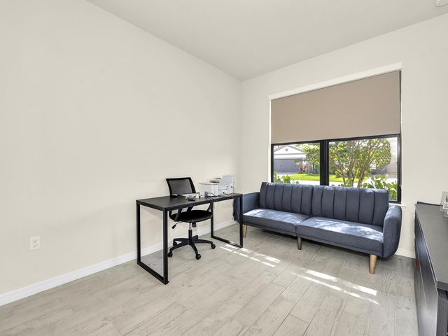 4808 Chantilly Road, Lake Worth, FL 33467