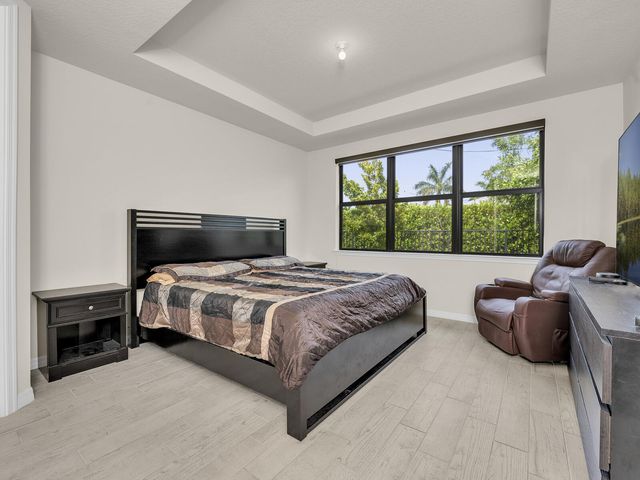 4808 Chantilly Road, Lake Worth, FL 33467