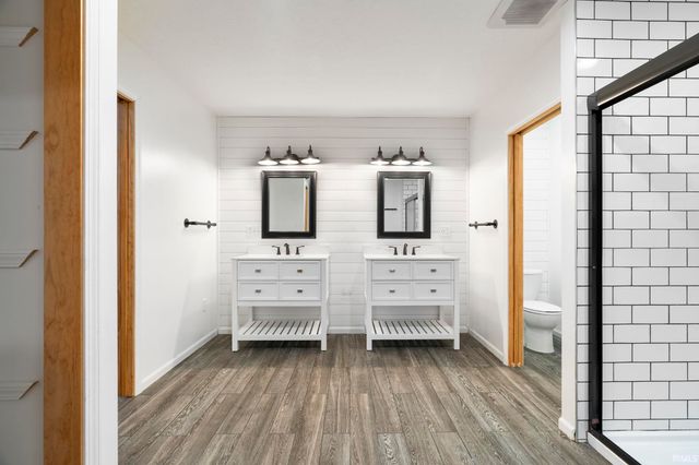 102 High School Avenue, Battle Ground, IN 47920