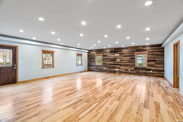 102 High School Avenue, Battle Ground, IN 47920