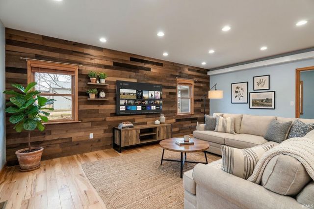 102 High School Avenue, Battle Ground, IN 47920