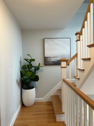 16 Common Street 3, Waltham, MA 02451