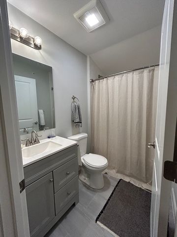 16 Common Street 3, Waltham, MA 02451