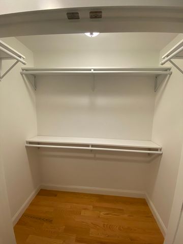 16 Common Street 3, Waltham, MA 02451