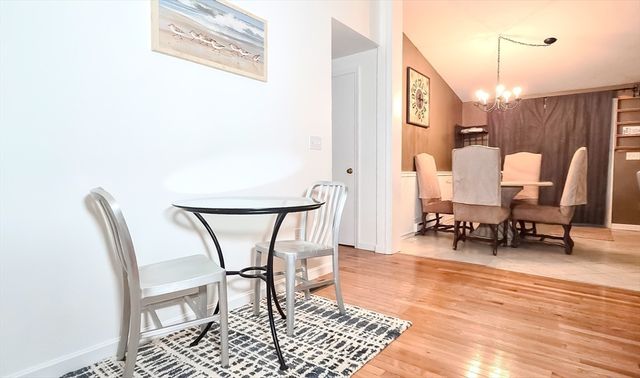 7 Roosevelt St, Wareham, MA 02571