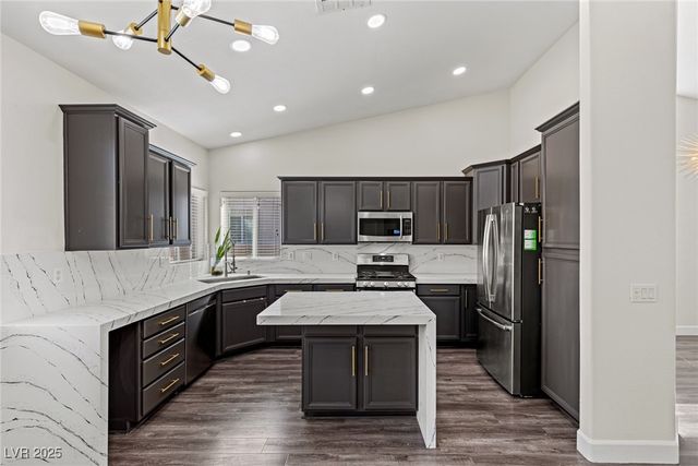 11484 Roncat Court, Las Vegas, NV 89141