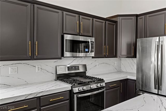 11484 Roncat Court, Las Vegas, NV 89141