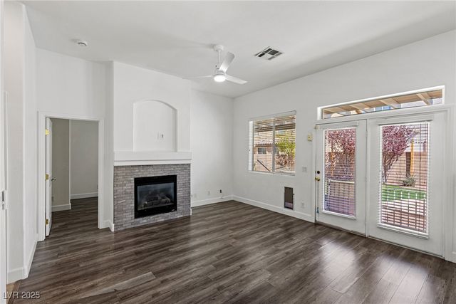 11484 Roncat Court, Las Vegas, NV 89141