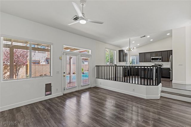 11484 Roncat Court, Las Vegas, NV 89141