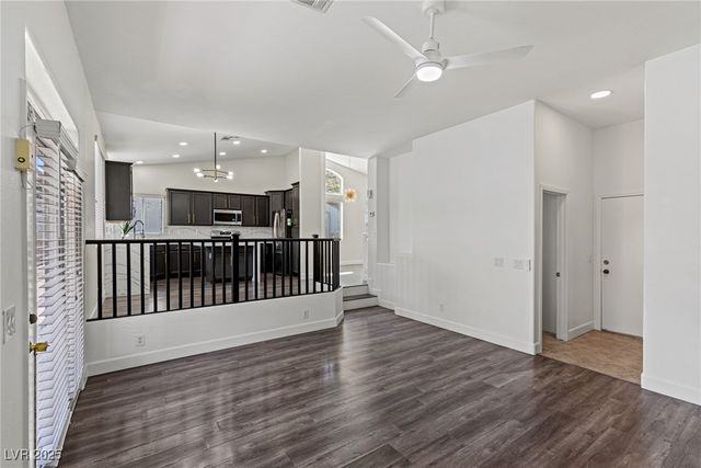 11484 Roncat Court, Las Vegas, NV 89141