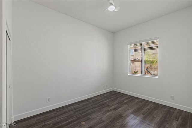 11484 Roncat Court, Las Vegas, NV 89141