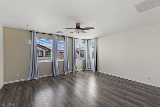 11484 Roncat Court, Las Vegas, NV 89141