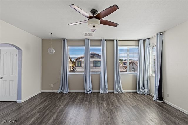 11484 Roncat Court, Las Vegas, NV 89141