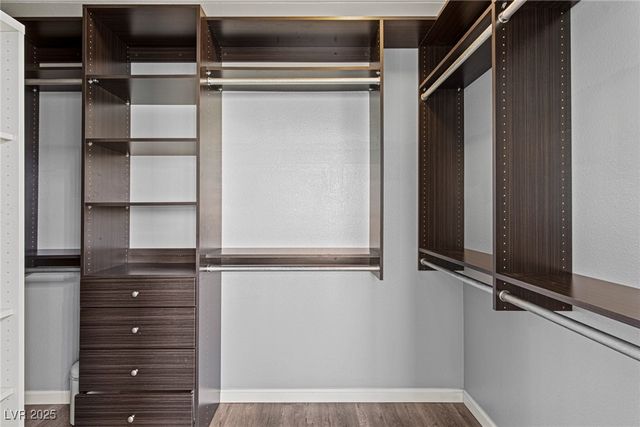 11484 Roncat Court, Las Vegas, NV 89141