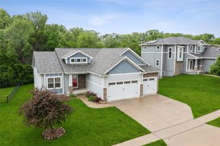 903 Baileys Grove Drive, Adel, IA 50003