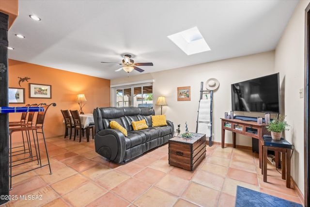 5011 N Pueblo Villas Drive, Tucson, AZ 85704