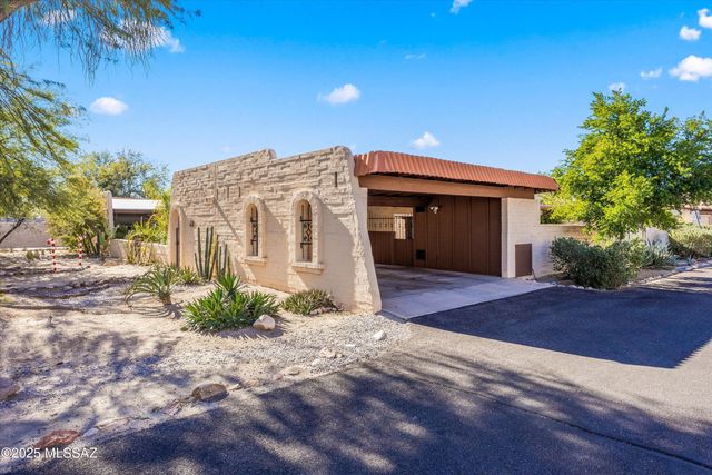 5011 N Pueblo Villas Drive, Tucson, AZ 85704