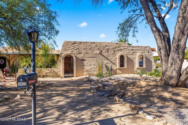 5011 N Pueblo Villas Drive, Tucson, AZ 85704